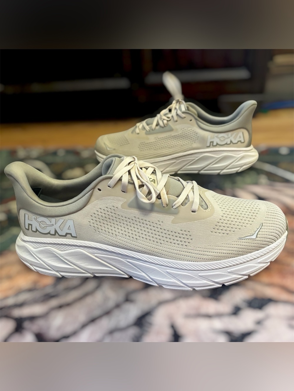 Hoka One One Arahi 7 Running Shoes Athletic Sneakers Oat Milk Barley 11.5 D
